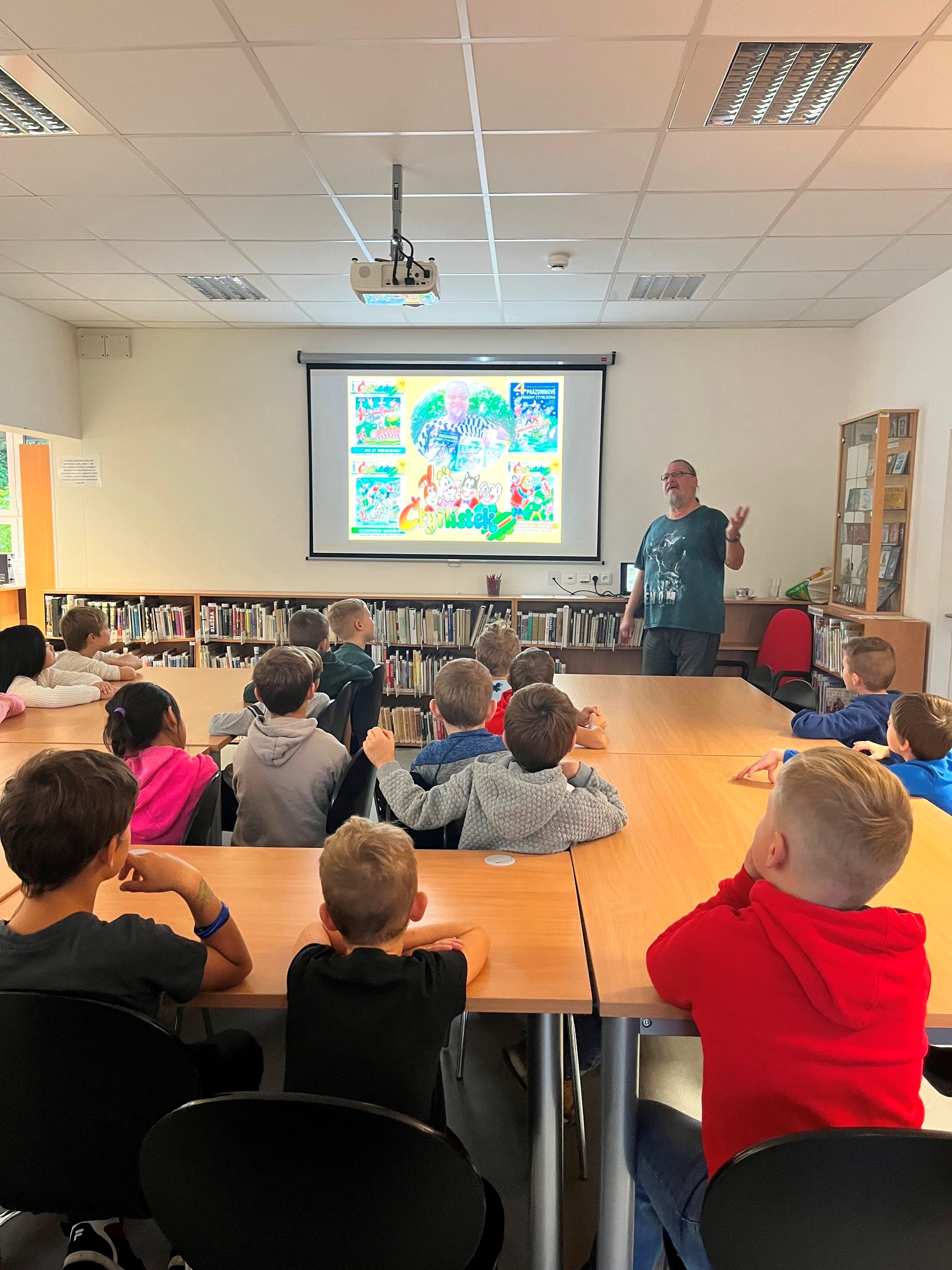 Staň se detektivem!